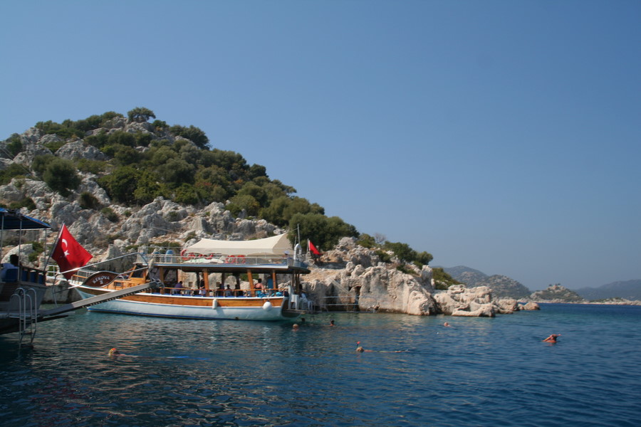 [img_9090.jpeg]